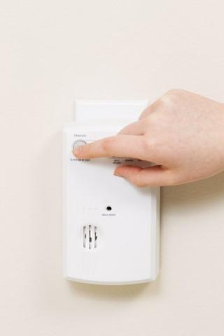 Be aware of carbon monoxide poisoning – know the signs and symptoms Be aware of carbon monoxide poisoning – know the signs and symptoms