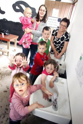 Public Health Agency warns 'Wash your hands after visiting the farm'