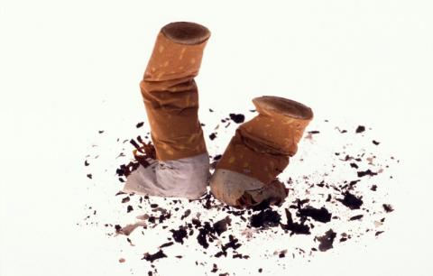 PHA advises “stop smoking this New Year”