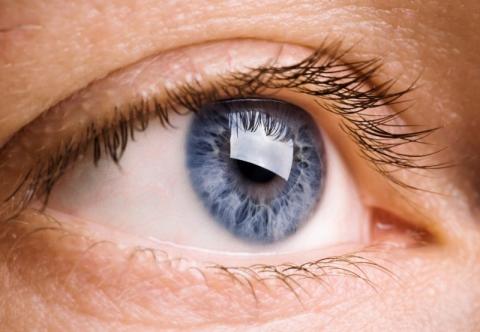 Laser pointer eye injury warning Laser pointer eye injury warning