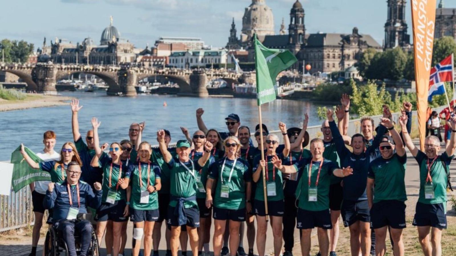 Transplant athletes at the Parade of Nations pic
